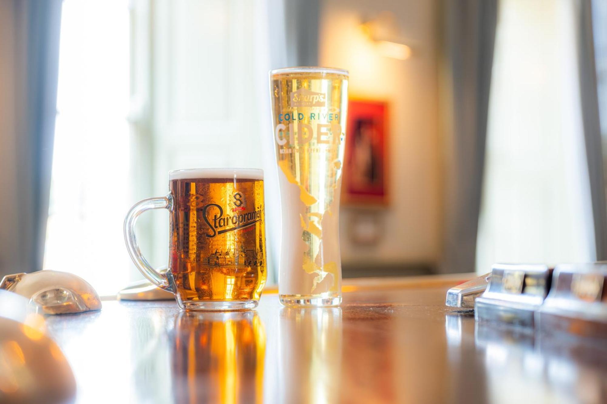 The George Hotel Axminster Ngoại thất bức ảnh
