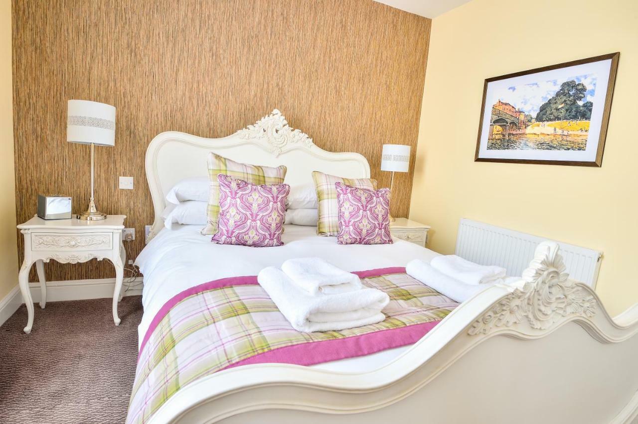 The George Hotel Axminster Ngoại thất bức ảnh