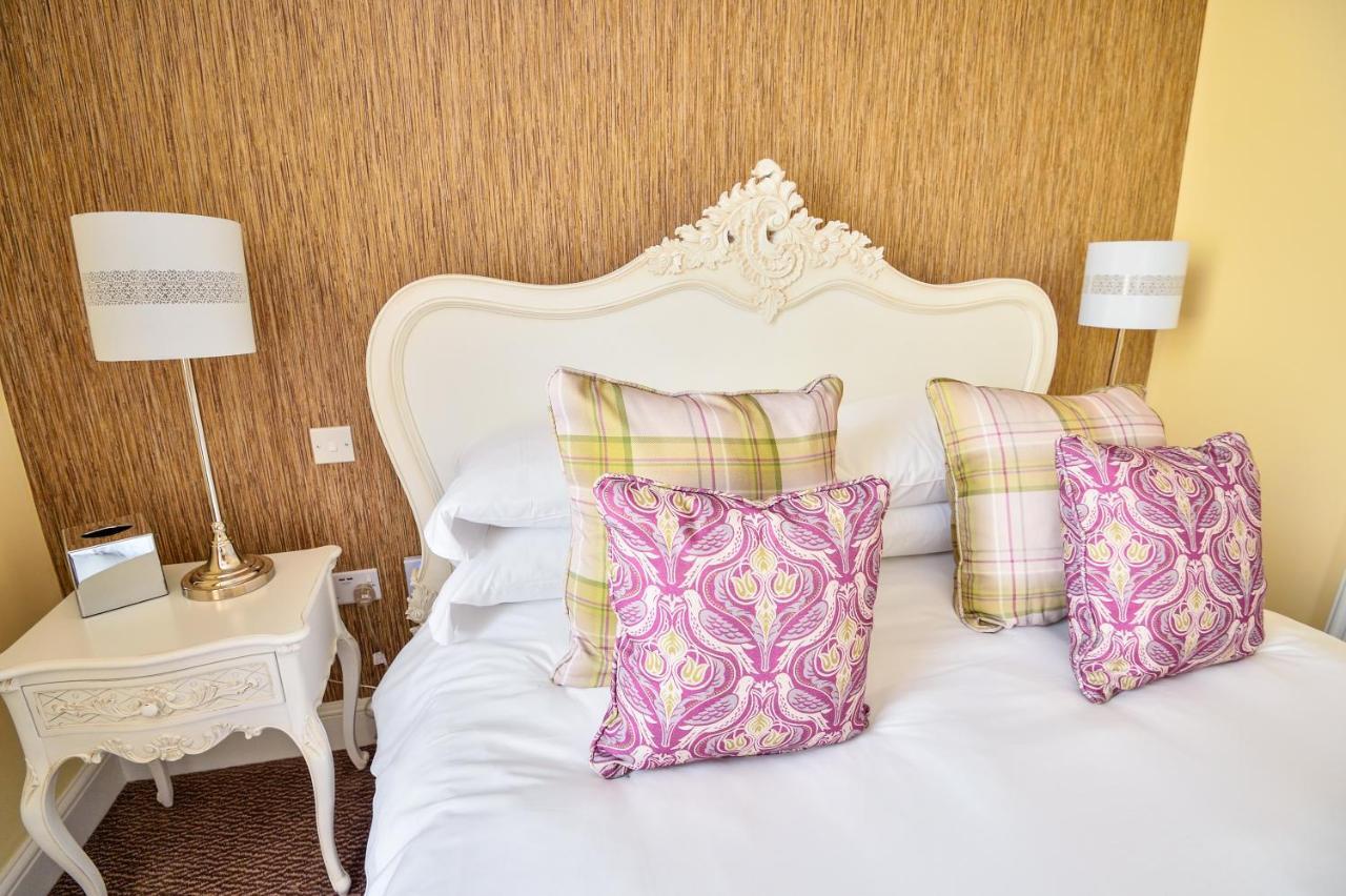 The George Hotel Axminster Ngoại thất bức ảnh
